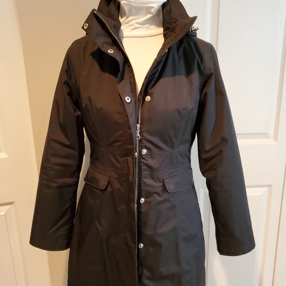 The North Face Women's 3 in 1 mid length jacket Black with Silver hardware - Picture 1 of 4